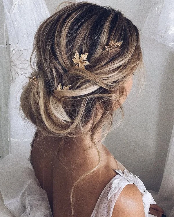 Bridal messy bun hot sale